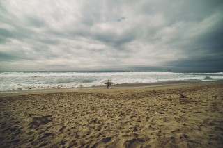 sea-beach-sand-surfer